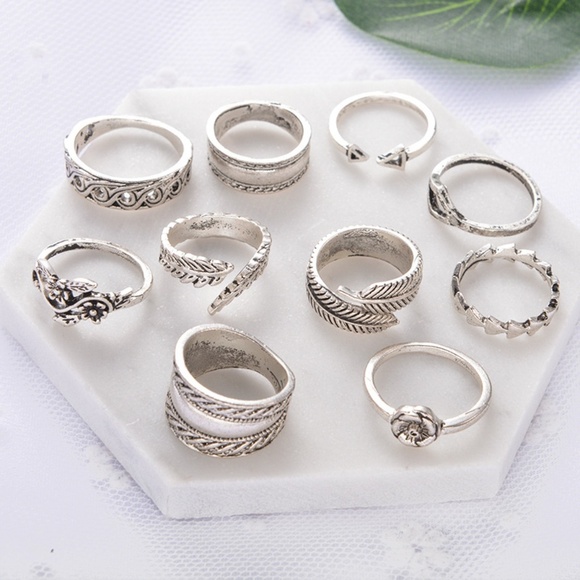 **PEPPA* 9-Pc Anti-Silver Style Fashion Ring Set - Picture 4 of 7
